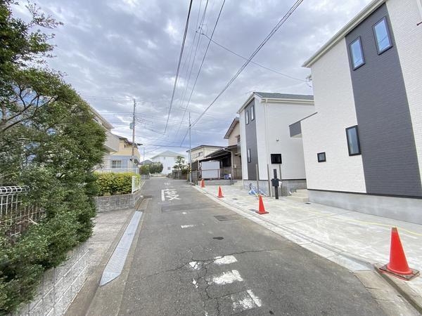 横浜市戸塚区汲沢７丁目　新築戸建　全２棟　１号棟