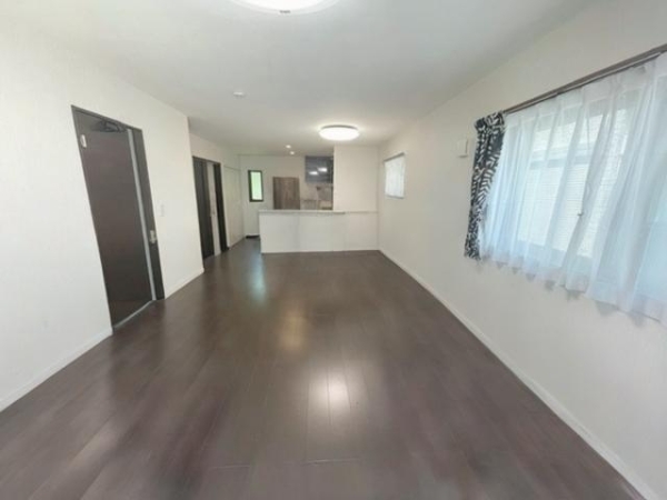 座間市小松原２丁目の中古一戸建て