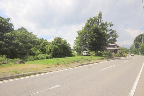 北杜市大泉町西井出の土地