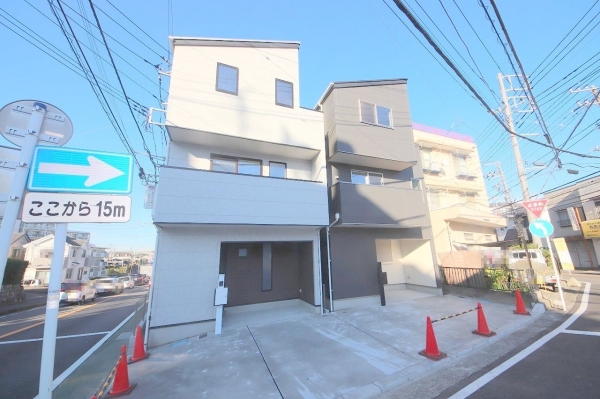 座間市さがみ野3丁目　2号棟
