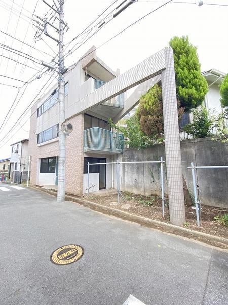 横浜市戸塚区戸塚町の土地
