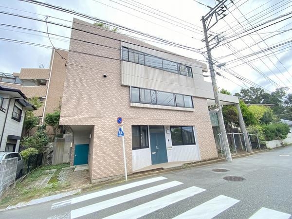 横浜市戸塚区戸塚町の土地
