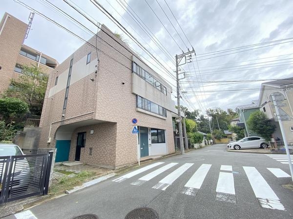 横浜市戸塚区戸塚町の土地