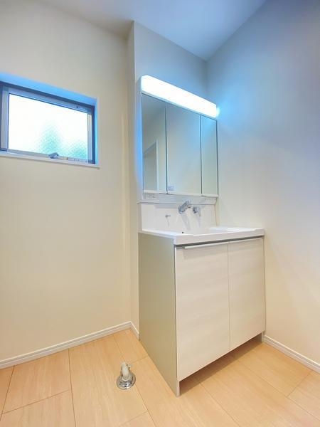 藤沢市石川１丁目　新築戸建