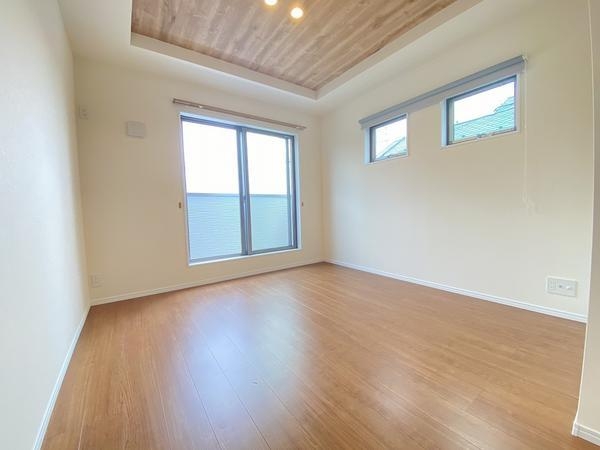 藤沢市石川１丁目　新築戸建