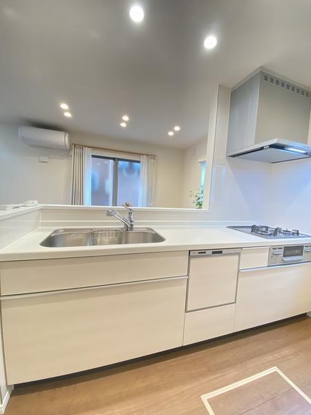 藤沢市石川１丁目　新築戸建