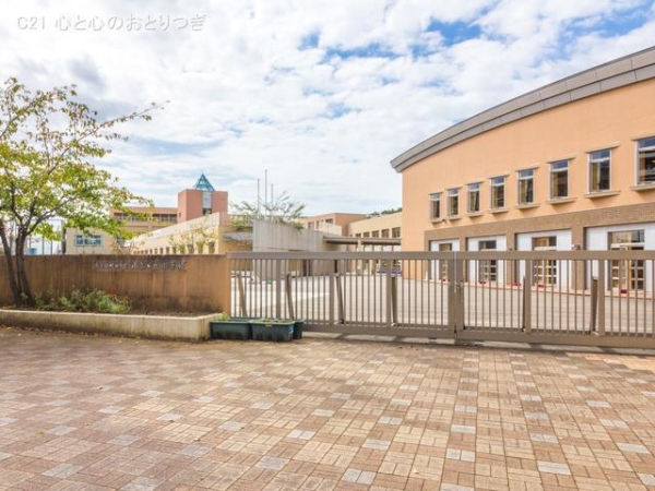 町田市小山ヶ丘5丁目3期 新築分譲住宅(町田市立小山ヶ丘小学校)