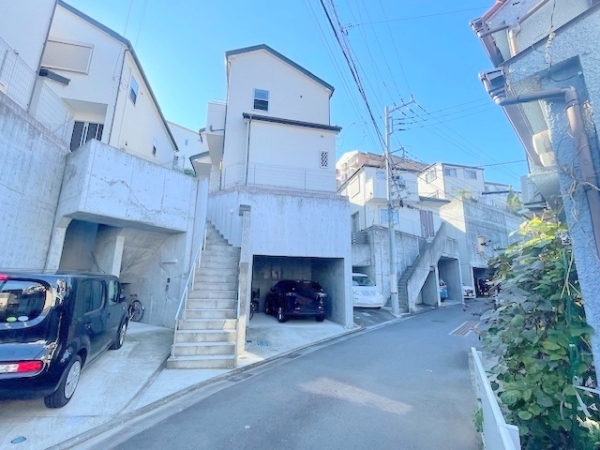 相模原市南区鵜野森1丁目　中古戸建