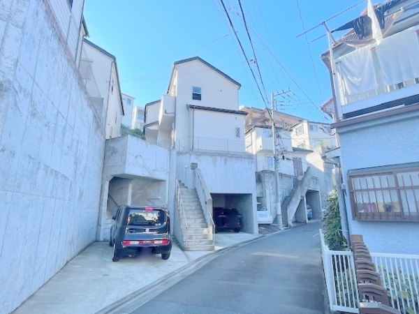 相模原市南区鵜野森1丁目　中古戸建