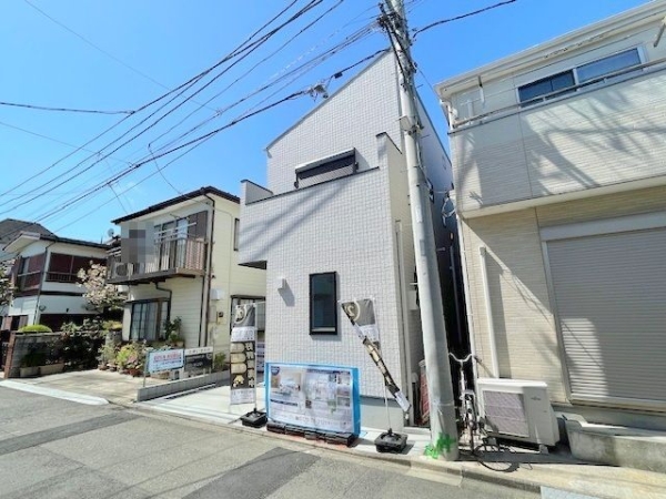 相模原市南区東林間7丁目　新築分譲住宅