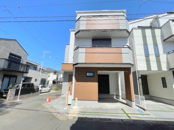 相模原市南区東林間4丁目4期　新築分譲住宅　1号棟