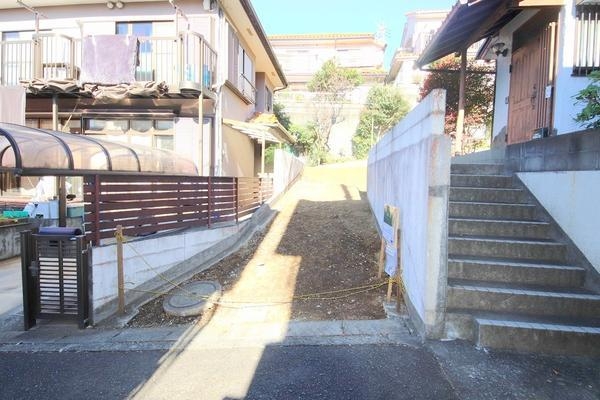 綾瀬市小園の土地