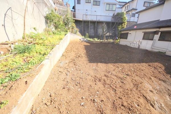 綾瀬市小園の土地