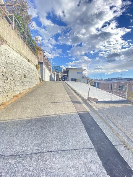 横浜市泉区白百合１丁目　新築戸建　全２棟　A棟