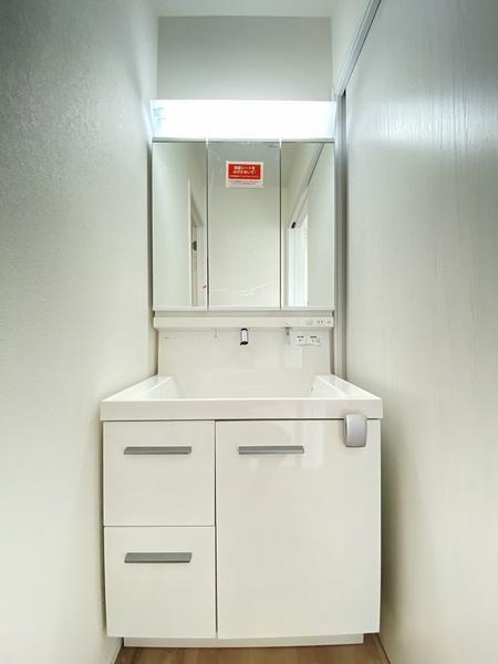 横浜市戸塚区秋葉町　新築戸建　全２棟　１号棟