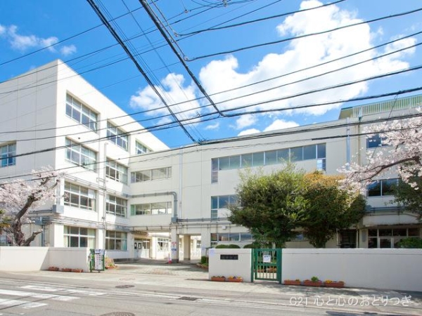 座間市入谷東3丁目の土地(座間市立西中学校)