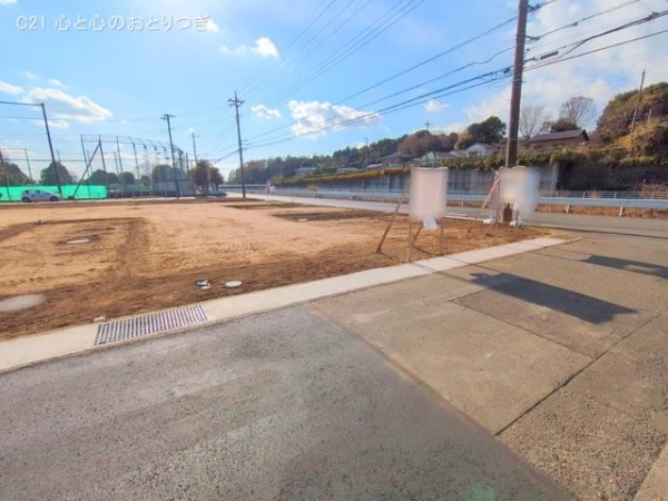 大和市上和田　建築条件なし売地　4区画