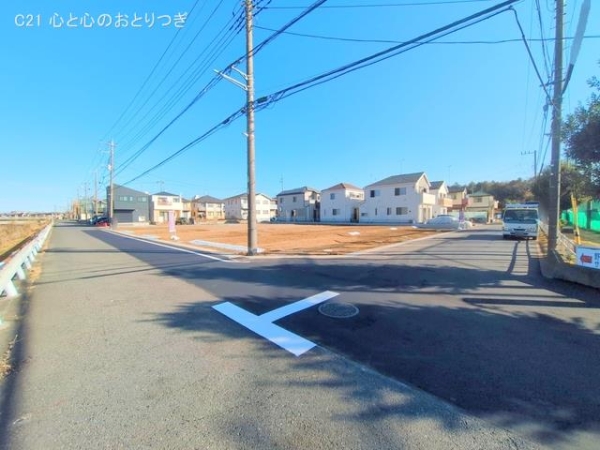 大和市上和田　建築条件なし売地　7区画