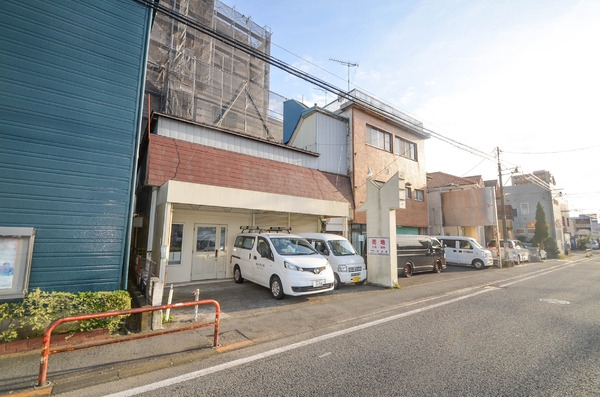 座間市相模が丘１丁目　建築条件なし売地