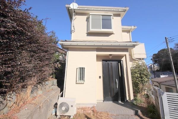 座間市入谷西２丁目の中古一戸建て
