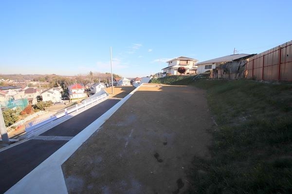 町田市上小山田町の土地