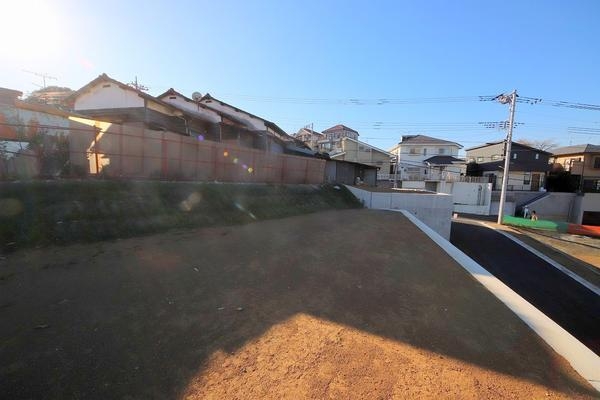 町田市上小山田町の土地