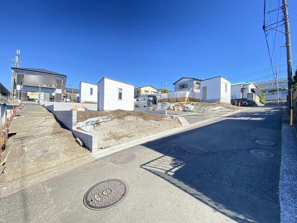 横浜市戸塚区汲沢８丁目の土地