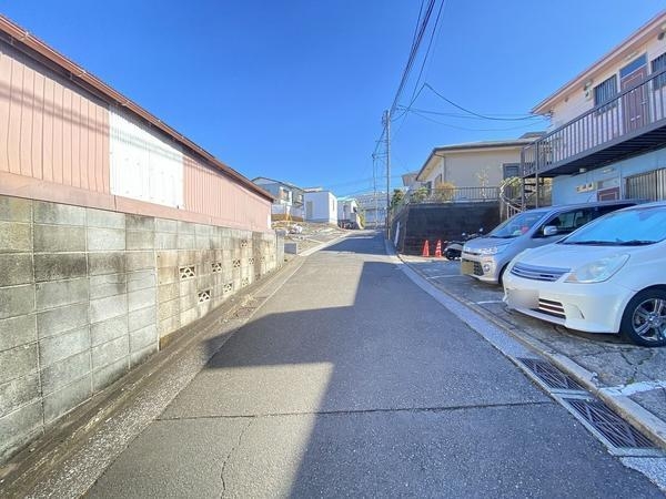 横浜市戸塚区汲沢８丁目の土地