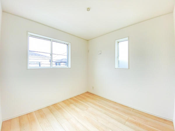 横浜市瀬谷区三ツ境　戸建　01