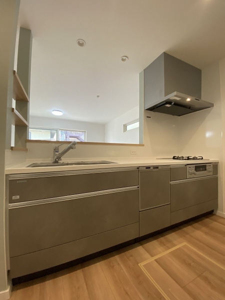 横浜市戸塚区戸塚町　新築戸建　全３棟　１号棟