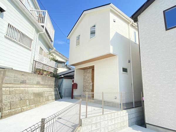 横浜市戸塚区戸塚町　新築戸建　全３棟　１号棟