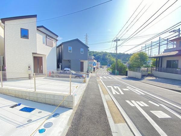横浜市戸塚区戸塚町　新築戸建　全３棟　１号棟