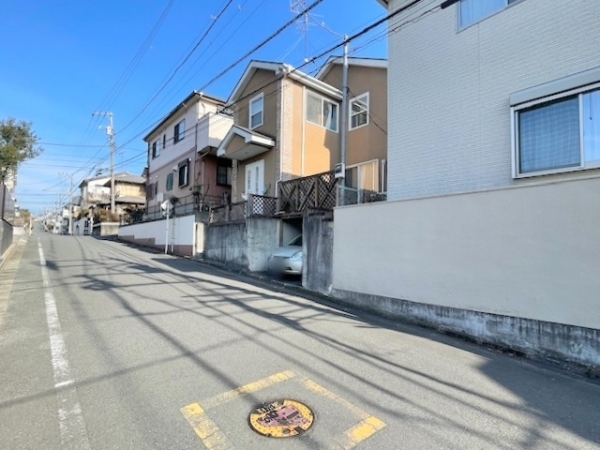 座間市明王　建築条件なし売地