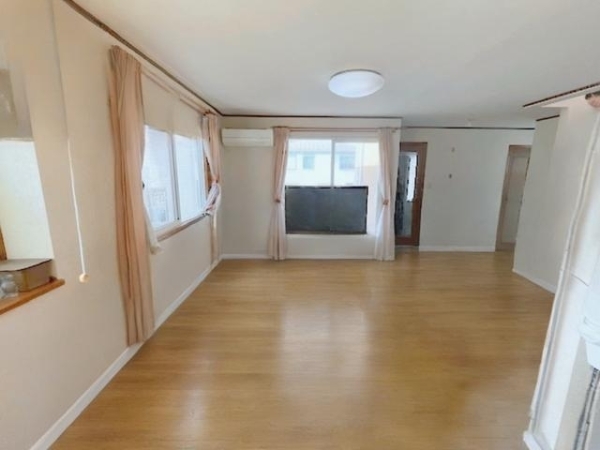 座間市明王の中古一戸建て