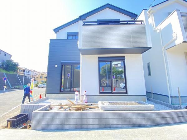 横浜市戸塚区汲沢１丁目　新築戸建　全２棟　１号棟
