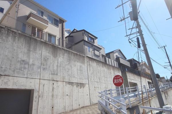 座間市入谷東4丁目　中古戸建