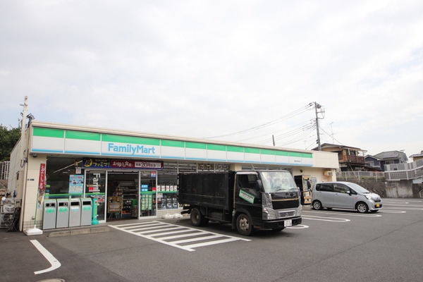 横浜市泉区和泉中央北6丁目 新築戸建 全1棟(ファミリーマート横浜和泉町店)