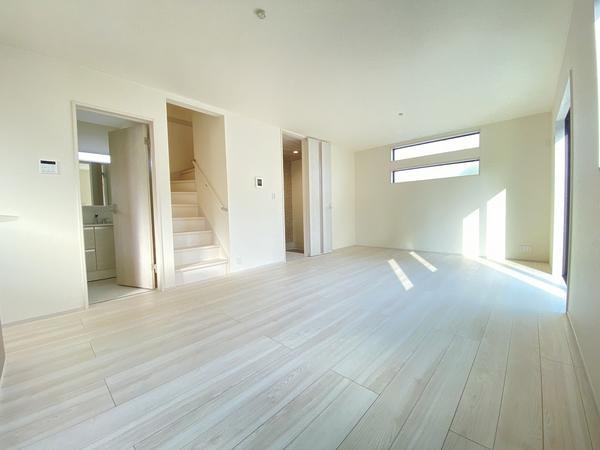 横浜市泉区和泉中央北6丁目　新築戸建　全1棟