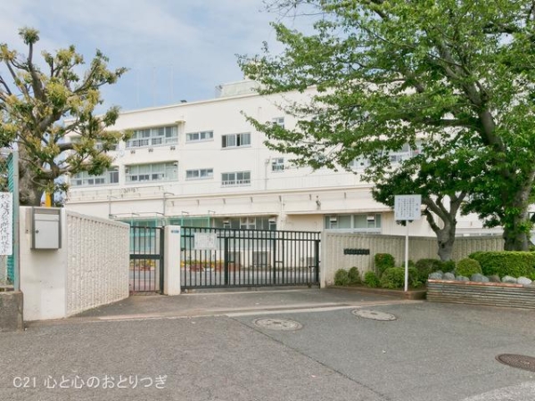 横浜市泉区中田北１丁目の土地(横浜市立中田中学校)