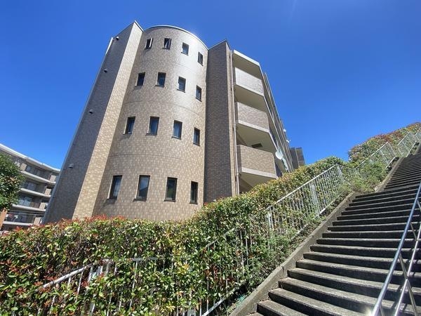 グレーシアパーク山手台EAST弐番館