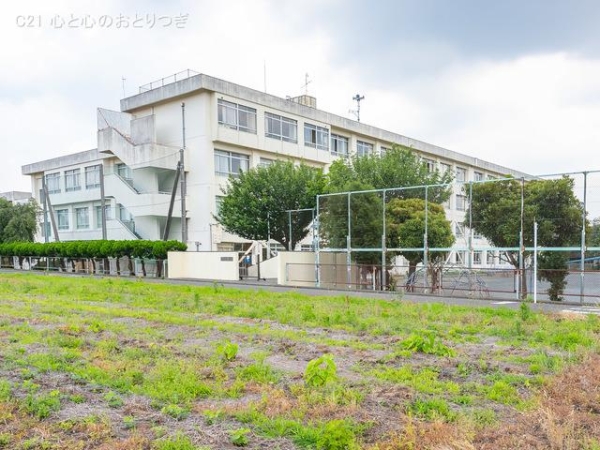 藤沢市宮原の土地(藤沢市立中里小学校)