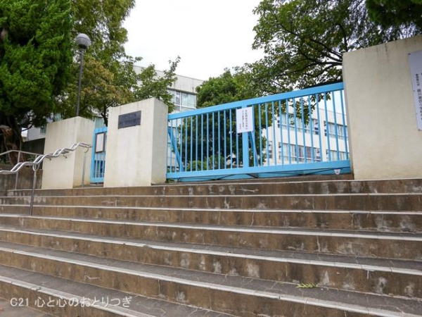 町田市鶴川4丁目 新築分譲住宅 1号棟(町田市立鶴川第四小学校)