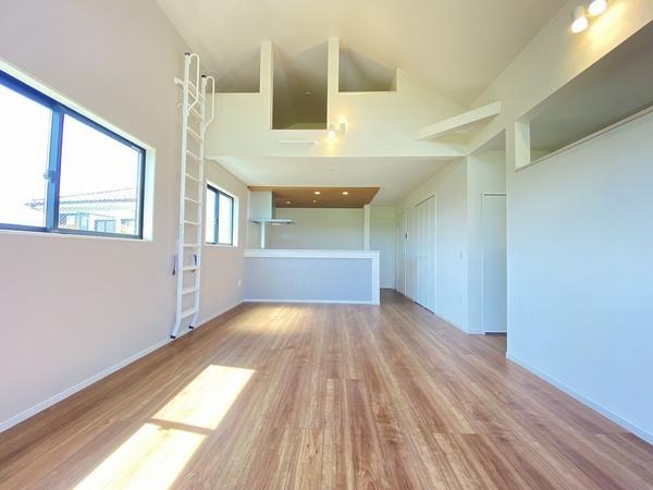 横浜市泉区中田西４丁目　新築戸建　全４棟　２号棟