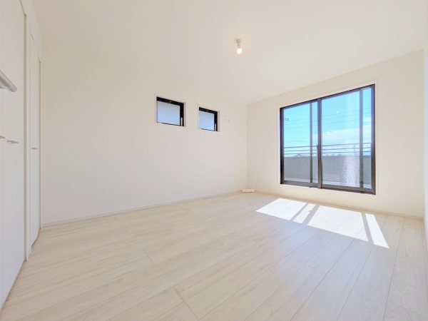 綾瀬市寺尾中4丁目1期　新築分譲住宅　1号棟