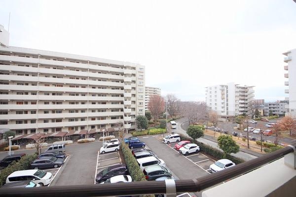 プラザシティ相模大野4号棟(現地からの眺望)