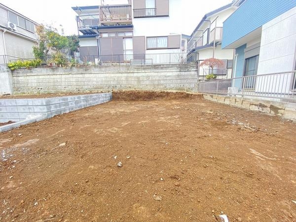 横浜市泉区白百合2丁目　新築戸建　全3棟　１号棟