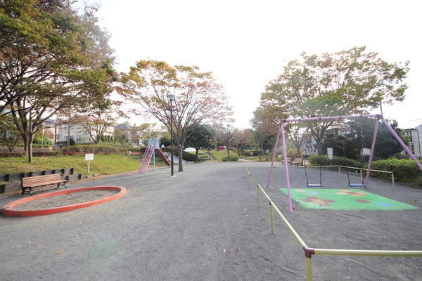 横浜市泉区白百合2丁目 新築戸建 全3棟 1号棟(領家四丁目公園)