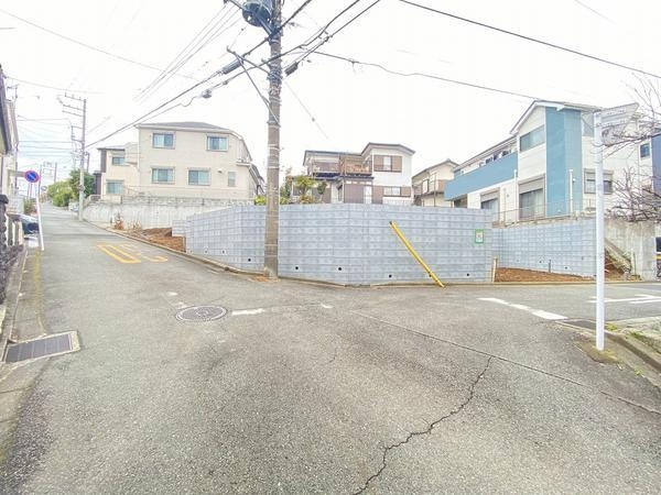 横浜市泉区白百合2丁目　新築戸建　全3棟　１号棟