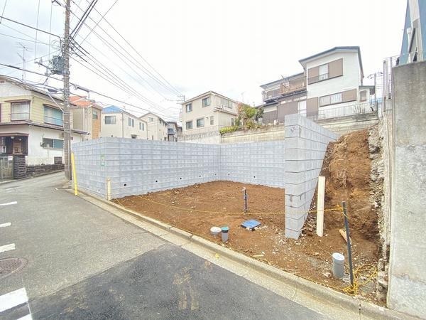 横浜市泉区白百合2丁目　新築戸建　全3棟　１号棟