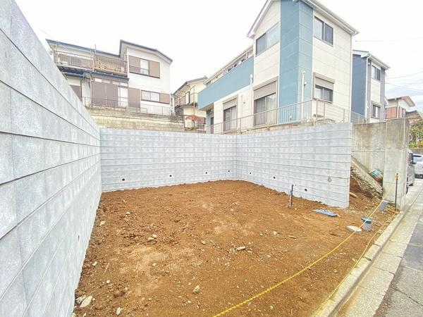 横浜市泉区白百合2丁目　新築戸建　全3棟　１号棟
